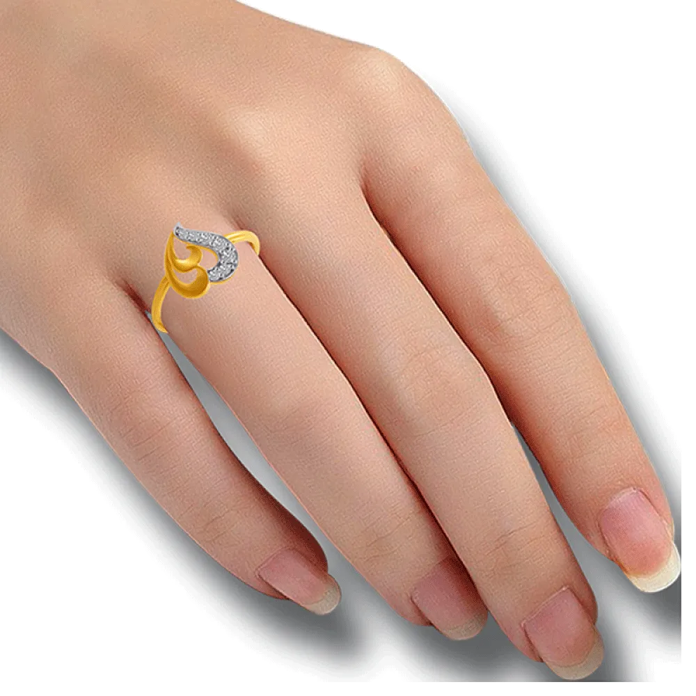 14KT (585) Yellow Gold And American Diamond Ring For Women