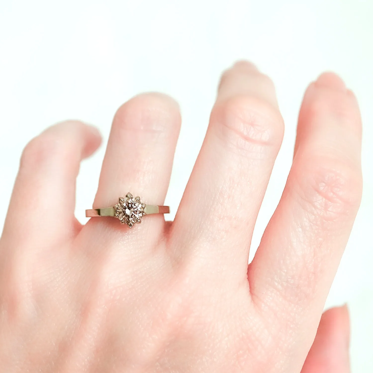 Champagne Diamond Soir??e Ring