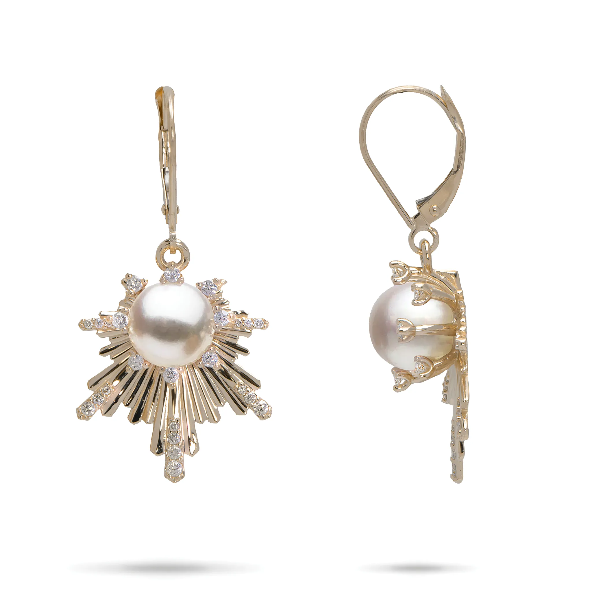 E Ho???la Akoya White Pearl Earrings in Gold with Diamonds - 22mm