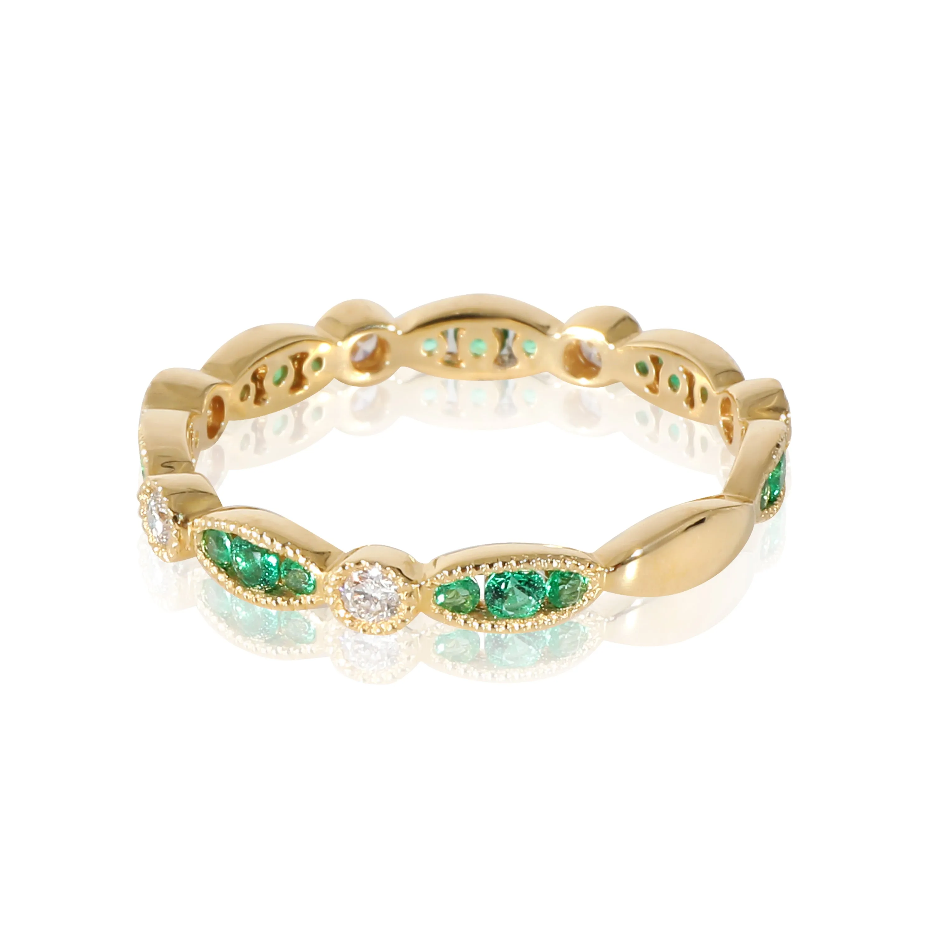 Emerald and Diamond Ring in 18K Yellow Gold