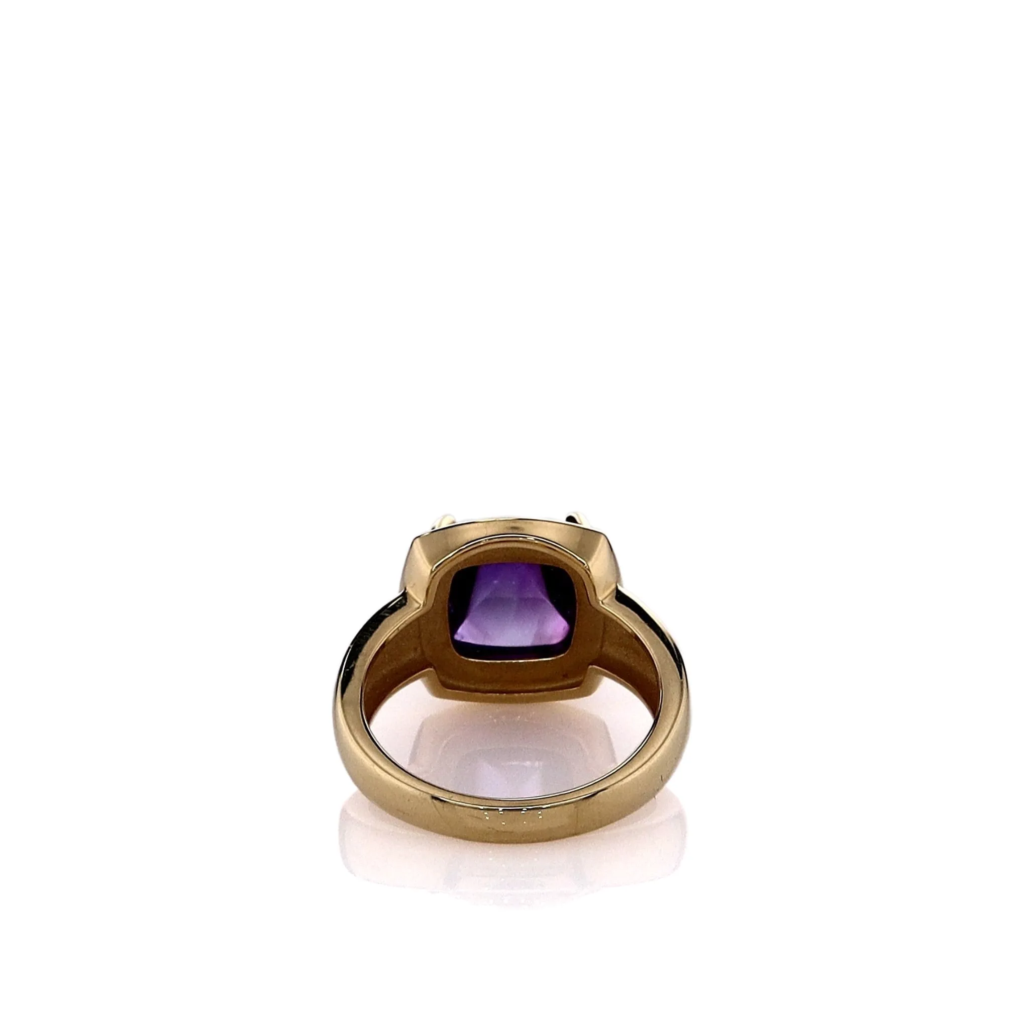 Lisa Nik 18k Yellow Gold Square Sugarloaf Amethyst Ring