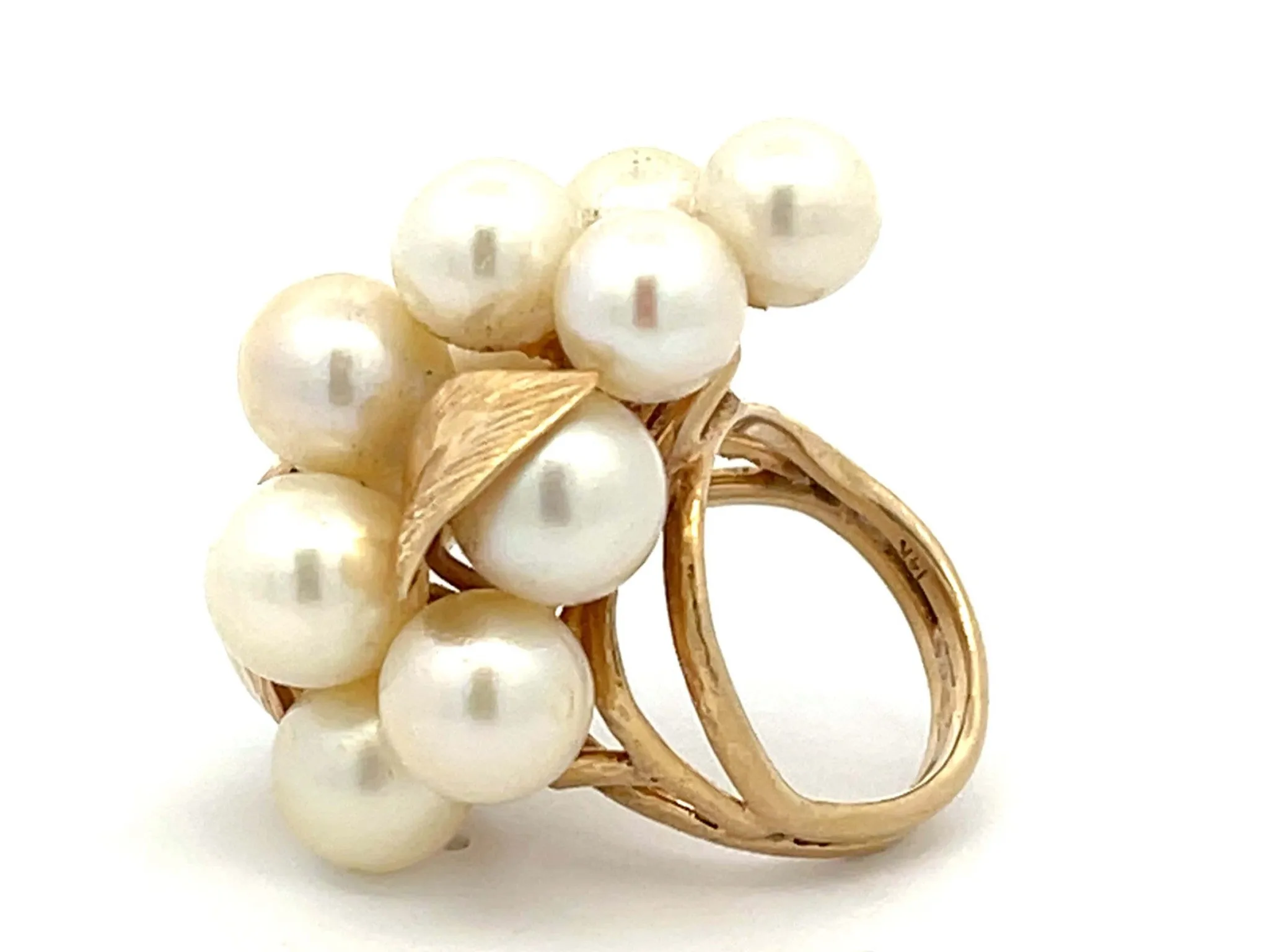 Mings Large Akoya Pearl and Leaf Ring in 14k Yellow Gold