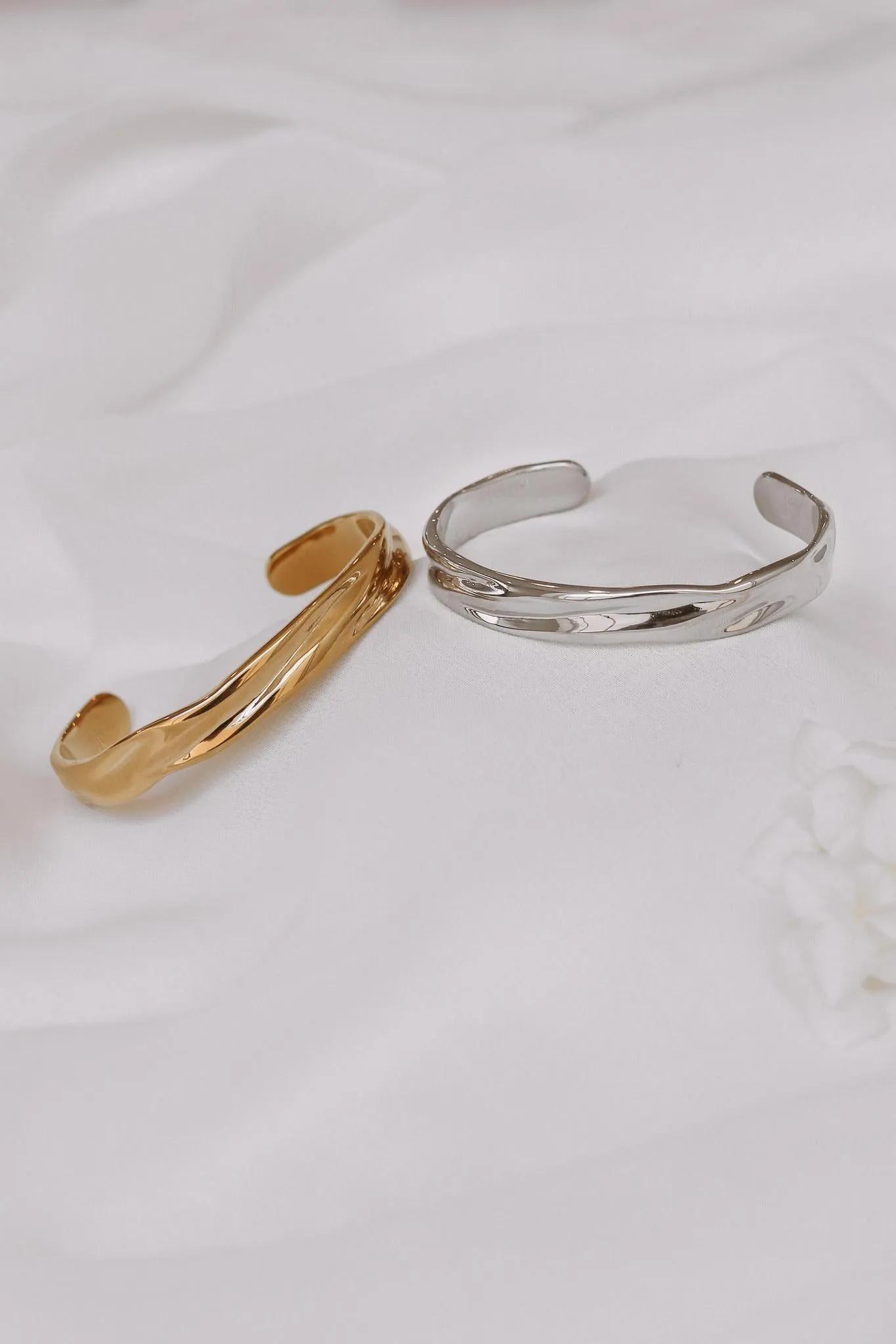 Nikita - Stainless Steel Bangle