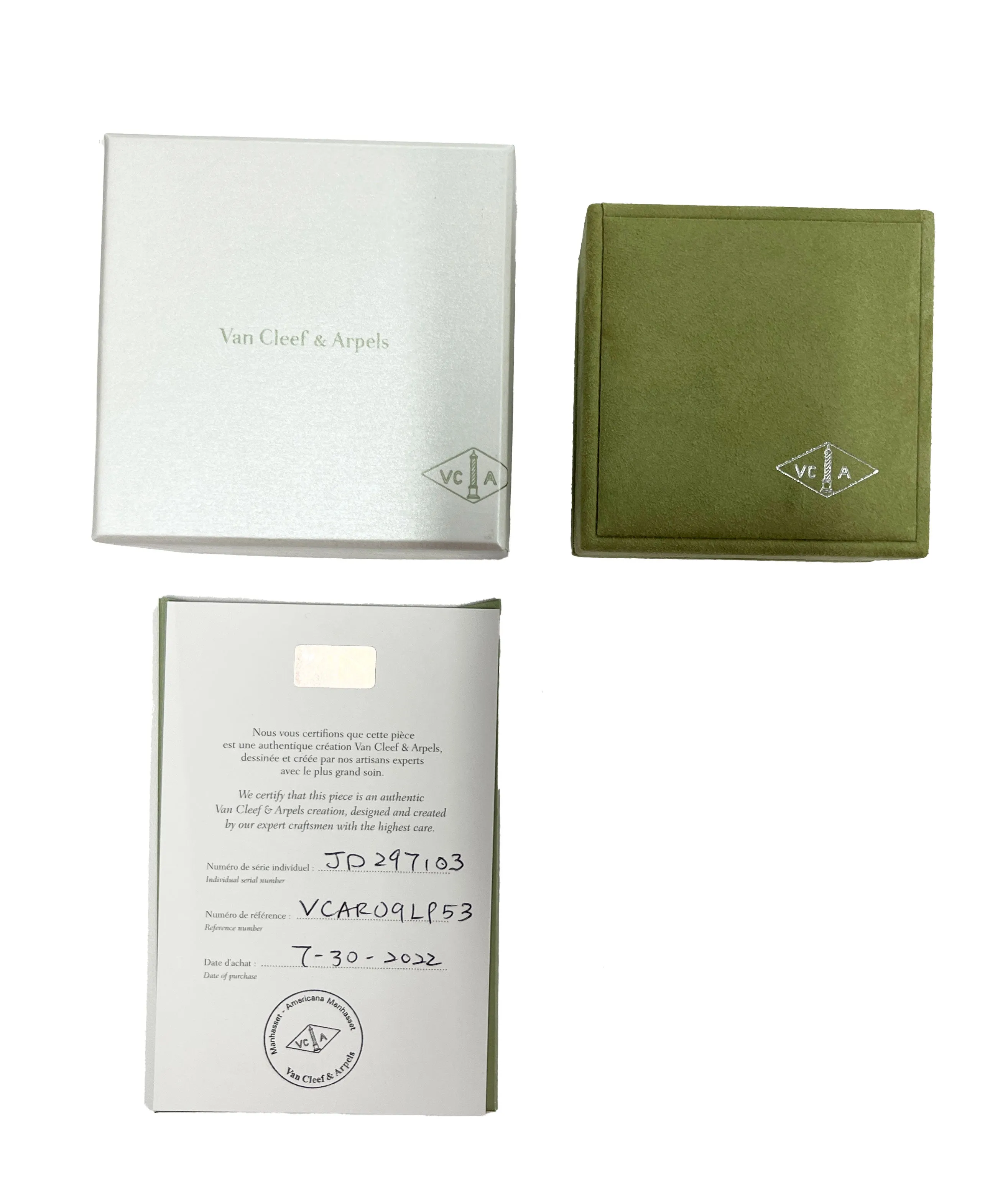 Perlee Clovers Ring in 18k White Gold 0.62 CTW