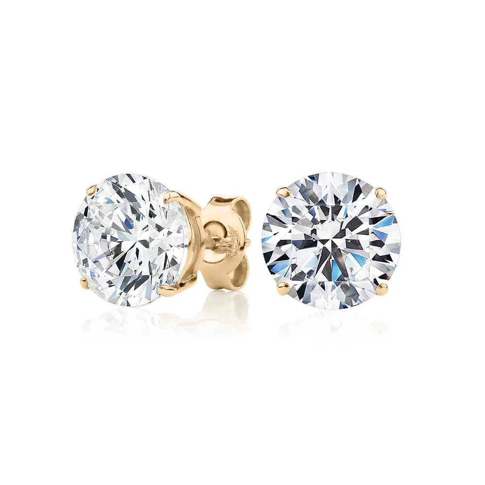 Round Brilliant stud earrings with 6 carats* of diamond simulants in 10 carat yellow gold