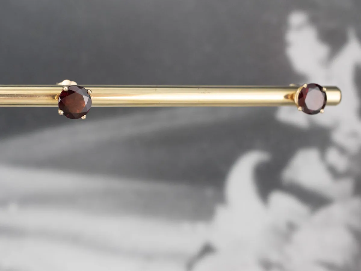 Round Garnet Gold Stud Earrings