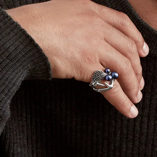 Shaun Leane Blackthorn Sterling Silver Black Spinel Pearl Leaf Ring