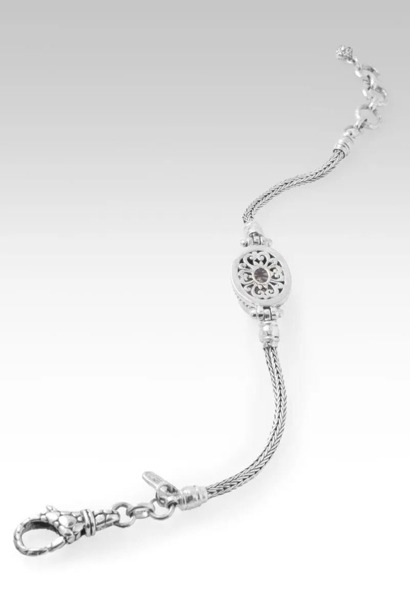 Signature Single Stone Bracelet? in Chrome Chameleon? Mystic Quartz