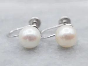 Vintage Pearl Screw Back Earrings